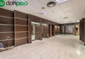 285m² commercial premises for sale in Granada, photo