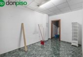 285m² commercial premises for sale in Granada, photo