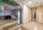 285m² commercial premises for sale in Granada, photo