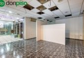 285m² commercial premises for sale in Granada, photo