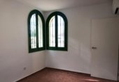 135m² commercial premises for sale in Denia, photo
