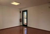 135m² commercial premises for sale in Denia, photo