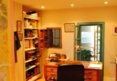 Local comercial en venta con 155m² en Collado Villalba, en la zona de La Estación, Calle Real foto