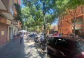 754m² commercial premises for sale in Valencia, in the area of San Isidro, Calle José Andreu Alabarta photo