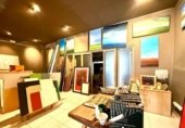 Local comercial en venta con 263m² en Figueras, Carrer Nou foto