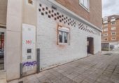 Local comercial en venta con 170m² en Cambre, Praza Casares Quiroga foto