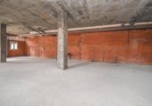 Local comercial en venta con 170m² en Cambre, Praza Casares Quiroga foto