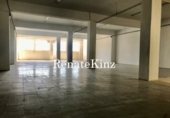 Local comercial Industrial en alquiler con 210m² en Esplugues de Llobregat foto