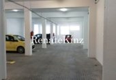 Local comercial Industrial en alquiler con 210m² en Esplugues de Llobregat foto