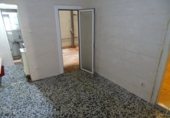 Local comercial en venta con 60m² en Barcelona, en la zona de el Turó de la Peira foto