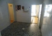 Local comercial en venta con 60m² en Barcelona, en la zona de el Turó de la Peira foto