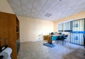 Nau Industrial
en venda
amb 503m² a Loja foto