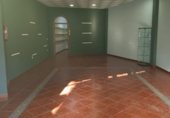 Local comercial en venta con 198m² en Villafranca de los Barros foto