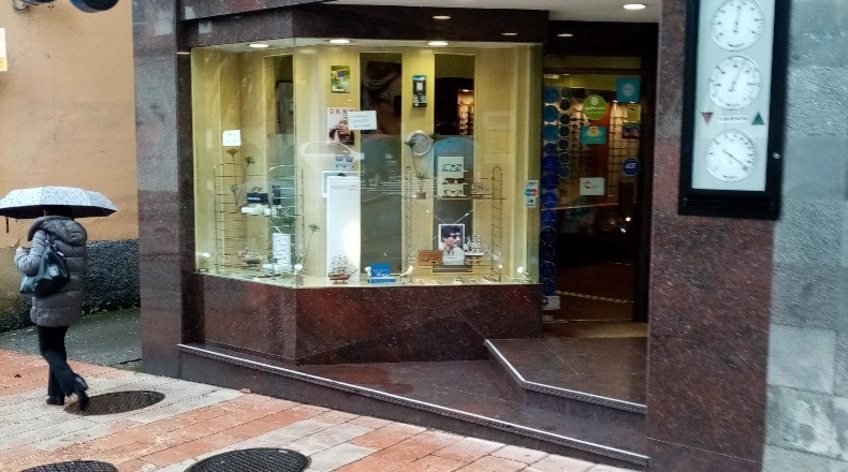 Local comercial