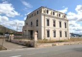 1466m² restaurant for sale in Sax, photo