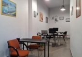 Oficinas en venta con 136m² en Valencia, en la zona de Torrefiel, Plaza Músico Espí foto