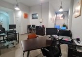 Oficinas en venta con 136m² en Valencia, en la zona de Torrefiel, Plaza Músico Espí foto