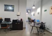 Oficinas en venta con 136m² en Valencia, en la zona de Torrefiel, Plaza Músico Espí foto