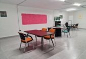 Oficinas en venta con 136m² en Valencia, en la zona de Torrefiel, Plaza Músico Espí foto
