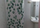 180m² commercial premises for sale in Vigo, photo