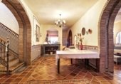 1027m² hotel for sale in Vélez-Málaga, photo