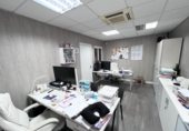 Nave Industrial en venta con 171m² en Valdemoro, Avenida de los Yeseros foto
