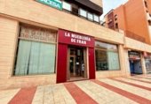 Local comercial
en venda
amb 489m² a Roquetas de Mar, avda. fabriquilla foto