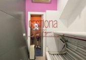 35m² commercial premises for sale in Santander, Calle San Luis photo