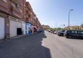 94m² workshop for sale in Almeria, Plaza de Antonio Méndez Salvador photo
