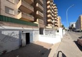 80m² commercial premises for sale in Gandía, Calle Armada Española photo