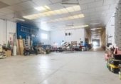 398m² entrepôt industriel pour vente à Lucena, calle la viñuela, 14900 photo