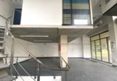 Local comercial en venta con 189m² en Pamplona, en la zona de Iturrama foto