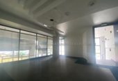 Local comercial en venta con 189m² en Pamplona, en la zona de Iturrama foto