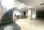 Local comercial en venta con 189m² en Pamplona, en la zona de Iturrama foto