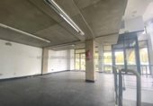 Local comercial en venta con 189m² en Pamplona, en la zona de Iturrama foto