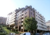 214m² commercial premises for sale in Oviedo, in the area of El Cristo photo