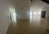 156m² locaux commerciaux pour vente à Linares, Calle Trillo photo