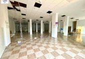 Local comercial
en lloguer
amb 450m² a Albacete, Hospital foto