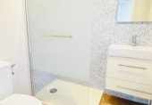 417m² locaux commerciaux pour vente à Torrevieja, Calle Patricio Pérez, 14 photo