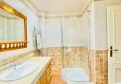 417m² locaux commerciaux pour vente à Torrevieja, Calle Patricio Pérez, 14 photo