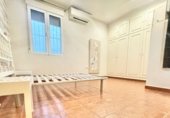 417m² locaux commerciaux pour vente à Torrevieja, Calle Patricio Pérez, 14 photo