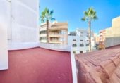 417m² locaux commerciaux pour vente à Torrevieja, Calle Patricio Pérez, 14 photo