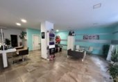 524m² commercial premises for sale in Elche, photo