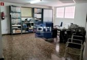 Local comercial
en venda
amb 167m² a Albacete, Calle Valdeganga foto