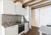444m² building residential for sale in Barcelona, in the area of Sant Pere, Santa Caterina and the Ribera, Carrer del Portal Nou photo