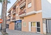 Local comercial en venta con 98m² en Motril, Calle Barranco de la Monjas foto