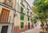 176m² building for sale in Granada, in the area of San Jerónimo Neighborhood, Calle Horno Marina photo
