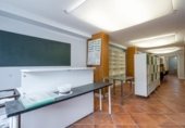 Local comercial en venta con 380m² en Ondarroa, Calle Iturribarri foto