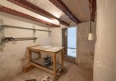 Local comercial en venta con 97m² en Barcelona, en la zona de Barri Gòtic, Ronda del Litoral foto