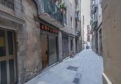 Local comercial en venta con 97m² en Barcelona, en la zona de Barri Gòtic, Ronda del Litoral foto